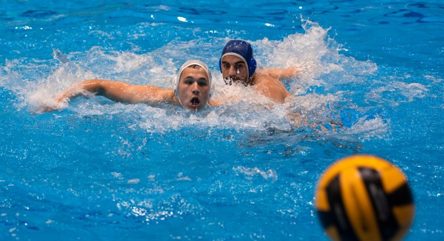 Debut_WaterPolo_Action